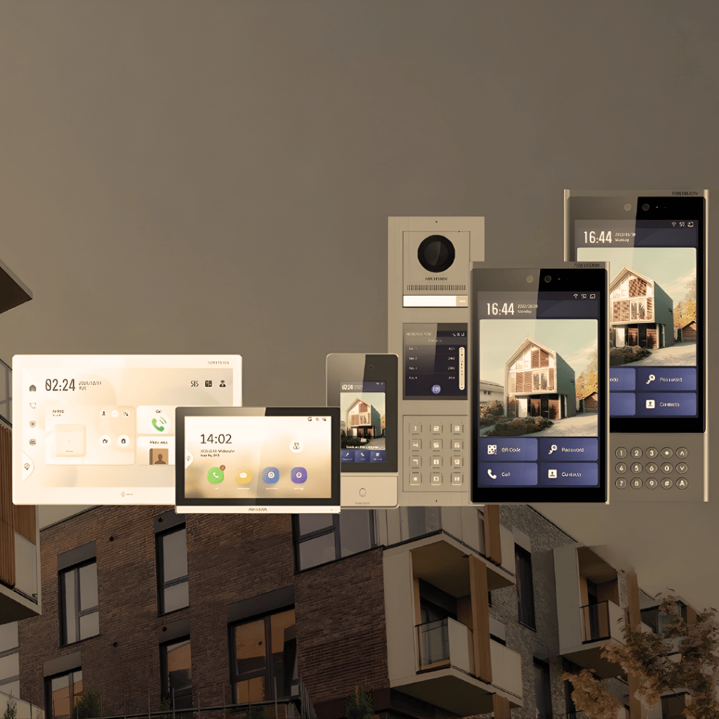 Painéis e dispositivos de controle de acesso GLTECH em ambiente residencial, com vídeo porteiro, telas touch e integração digital.